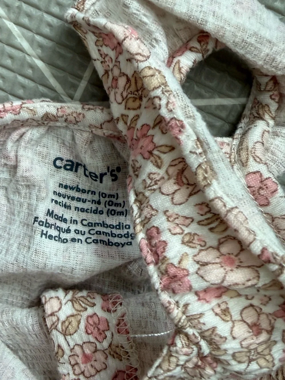 Carter's|Baby girl Ditsy floral Cream Cotton gauzy jumpsuit w buttons & ruffles•